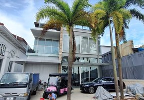 Detached house at Cove Drive, Sentosa Cove