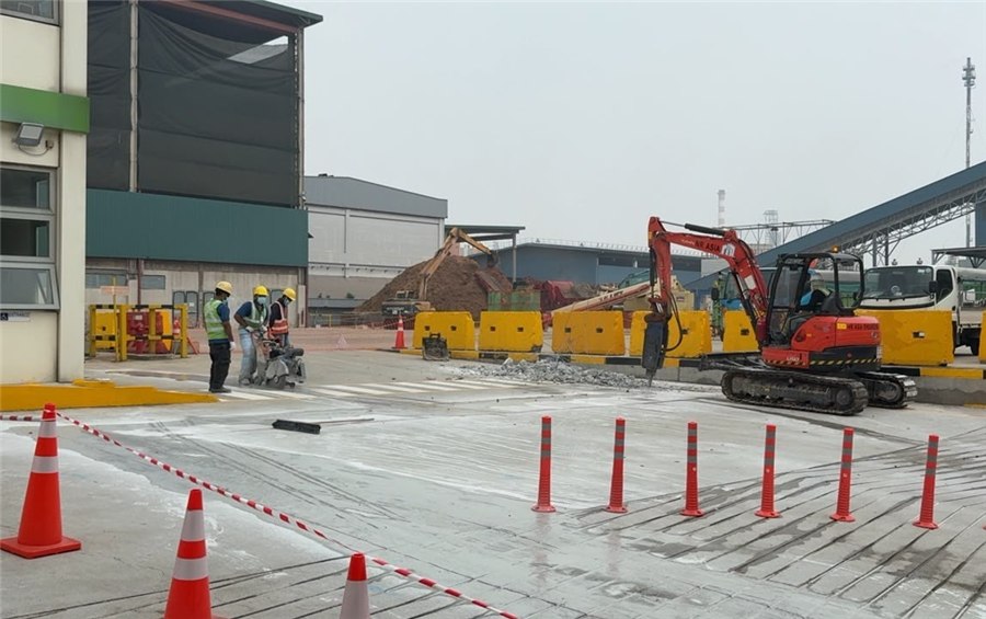 Site works at a factory on Shipyard Crescent